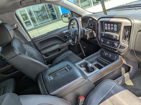 Used 2017 GMC Sierra 1500 Denali AWD/4WD image 41