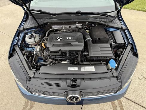 Used 2017 Volkswagen Golf Alltrack SE AWD/4WD image 25