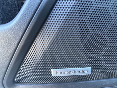 Used 2024 Subaru Outback Limited image 17