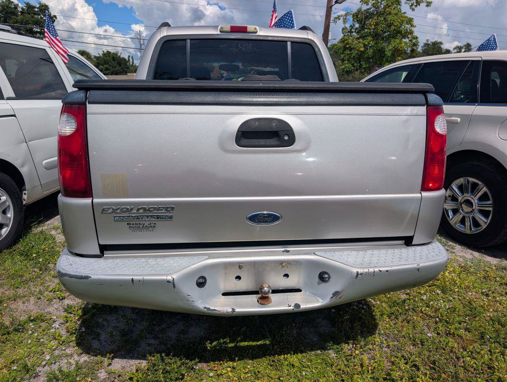 Used 2004 Ford Explorer Sport Trac XLT RWD image 6