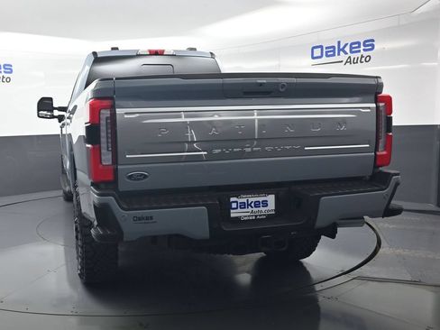 Used 2026 Ford F250 Platinum w/ Platinum Plus Package AWD/4WD image 7