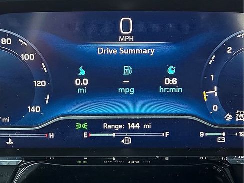 Certified 2024 Chevrolet Silverado 1500 High Country w/ Technology Package image 23