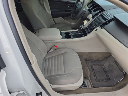 Used 2012 Ford Taurus SE image 12