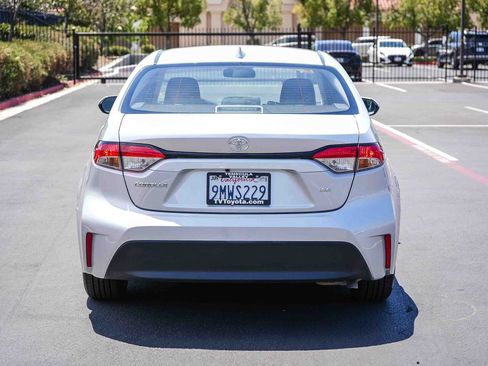 Certified 2024 Toyota Corolla LE FWD image 9