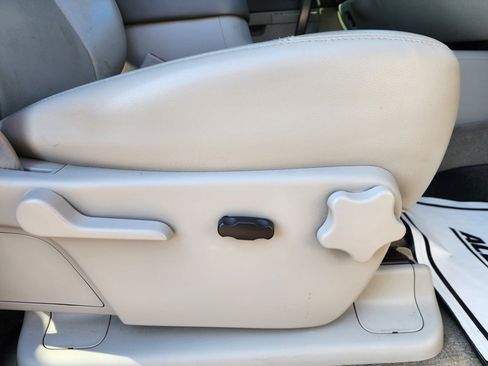 Used 2013 Chevrolet Silverado 2500 LT w/ Interior Plus Package image 23