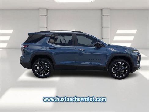 New 2026 Chevrolet Equinox RS w/ Convenience Package III FWD image 6