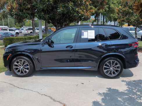 Used 2025 BMW X5 xDrive40i w/ M Sport Package AWD/4WD image 7