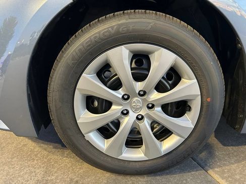 Used 2026 Toyota Corolla LE FWD image 30