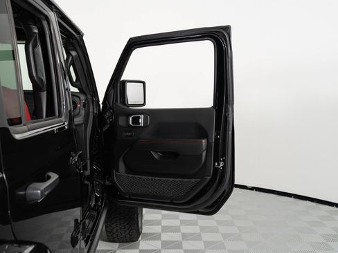 Used 2024 Jeep Wrangler Unlimited Rubicon 392 AWD/4WD image 32