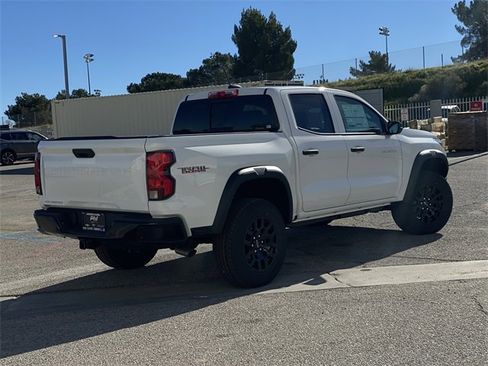 Used 2026 Chevrolet Colorado Trail Boss image 5