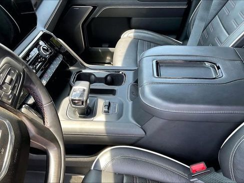 Used 2022 GMC Sierra 1500 AT4X AWD/4WD image 11