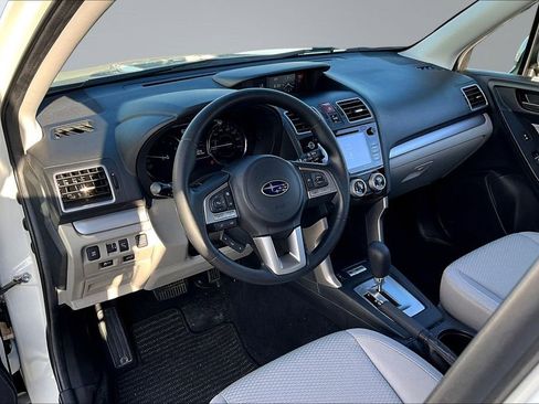 Used 2018 Subaru Forester 2.5i Premium AWD/4WD image 13