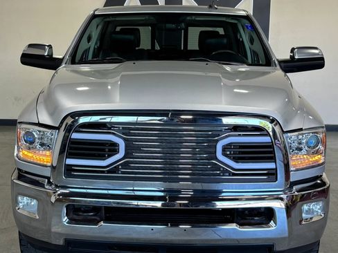 Used 2014 RAM 2500 Laramie w/ Convenience Group AWD/4WD image 3