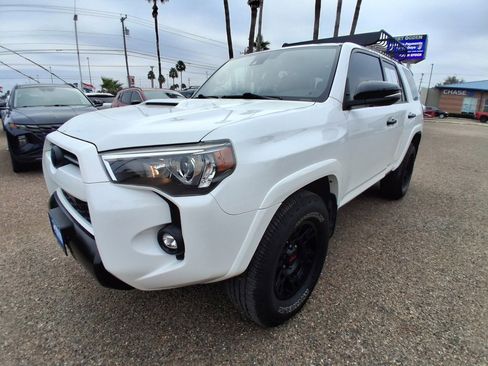 Used 2021 Toyota 4Runner Venture image 3
