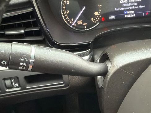 Used 2020 Cadillac XT5 Premium Luxury image 14