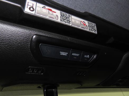 Used 2022 Jeep Wrangler Unlimited Sport S image 76