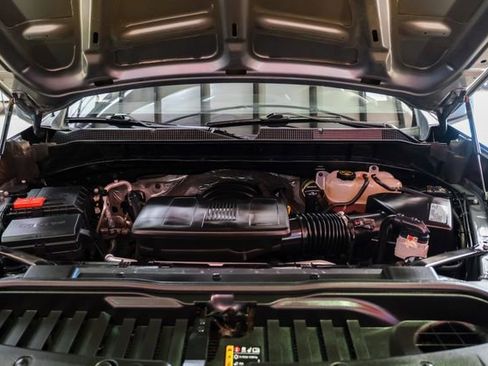 Used 2021 Chevrolet Silverado 1500 Custom Trail Boss w/ LPO, Dark Essentials Package image 47