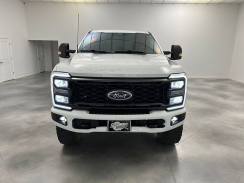Used 2024 Ford F250 XLT w/ XLT Premium Package AWD/4WD image 3