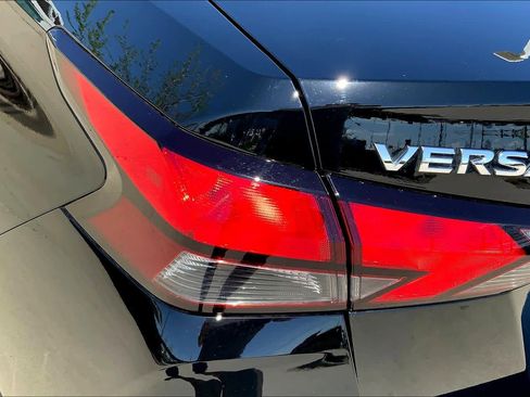 Used 2024 Nissan Versa S w/ S Plus Package FWD image 27