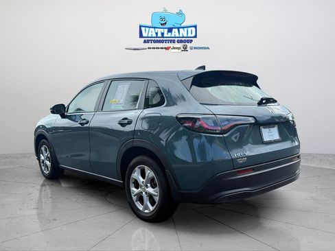 Certified 2024 Honda HR-V LX image 3