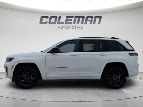 New 2026 Jeep Grand Cherokee Limited AWD/4WD image 2