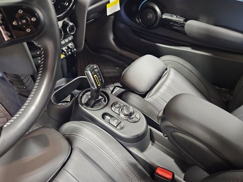 Used 2022 MINI Cooper SE FWD image 23