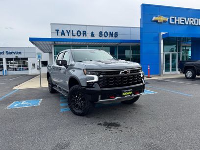 Used 2024 Chevrolet Silverado 1500 ZR2 w/ Technology Package