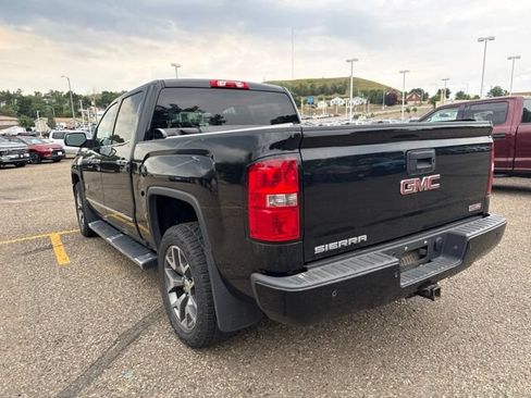 Used 2014 GMC Sierra 1500 SLT w/ All-Terrain Package AWD/4WD image 6