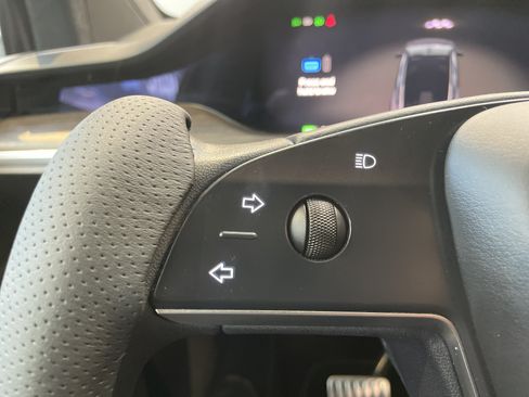 Used 2023 Tesla Model X AWD/4WD image 20