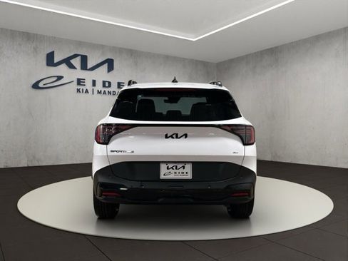 New 2026 Kia Sportage X-Line w/ X-Line Technology Package image 4