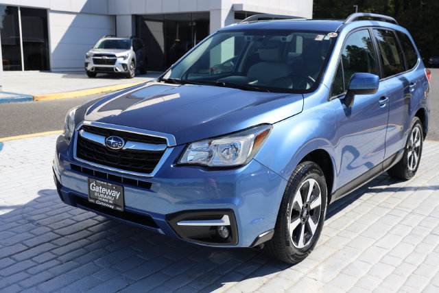 Used 2018 Subaru Forester 2.5i Premium AWD/4WD image 1