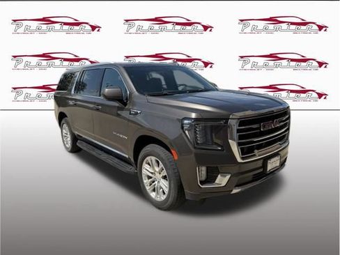 Used 2021 GMC Yukon XL SLT AWD/4WD image 9