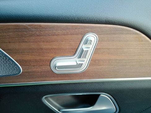 Used 2020 Mercedes-Benz GLS 450 4MATIC image 26