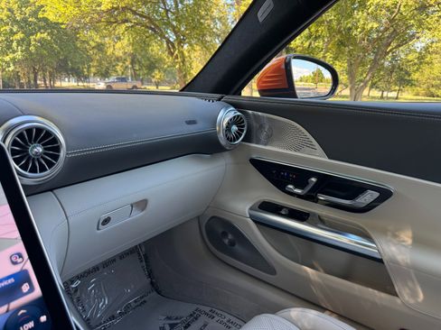 Used 2022 Mercedes-Benz SL 63 AMG 4MATIC image 80