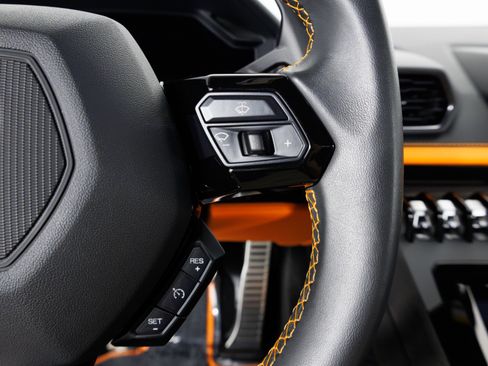 Used 2023 Lamborghini Huracan Tecnica RWD image 24