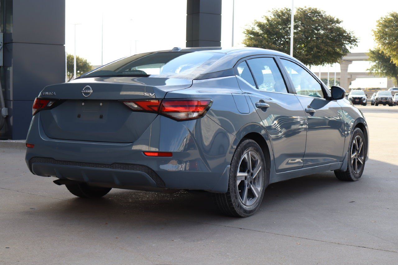 Used 2024 Nissan Sentra SV w/ Trunk Package FWD image 3
