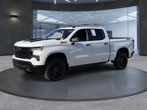Certified 2025 Chevrolet Silverado 1500 LT Trail Boss AWD/4WD image 2