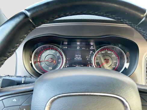 Used 2023 Dodge Charger SXT RWD image 36