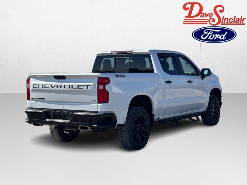 Used 2021 Chevrolet Silverado 1500 LT Trail Boss w/ Convenience Package II AWD/4WD image 7