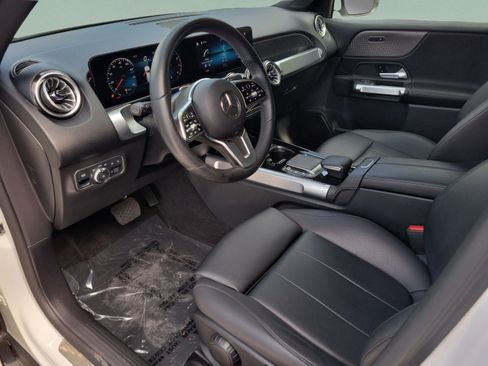 Certified 2022 Mercedes-Benz GLB 250 image 18
