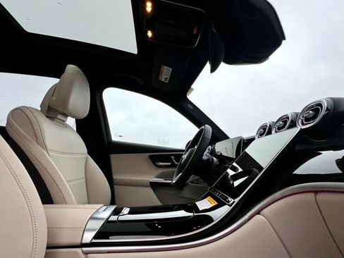 Certified 2026 Mercedes-Benz GLC 300 4MATIC image 10