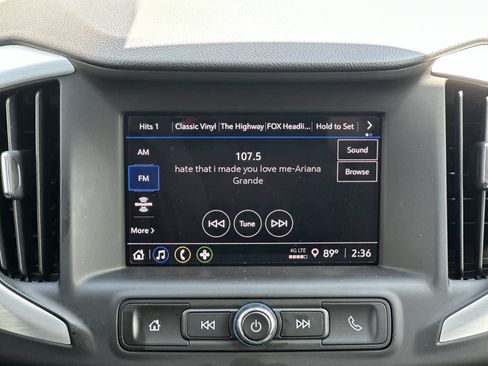 Used 2023 GMC Terrain SLE w/ Elevation Edition FWD image 26