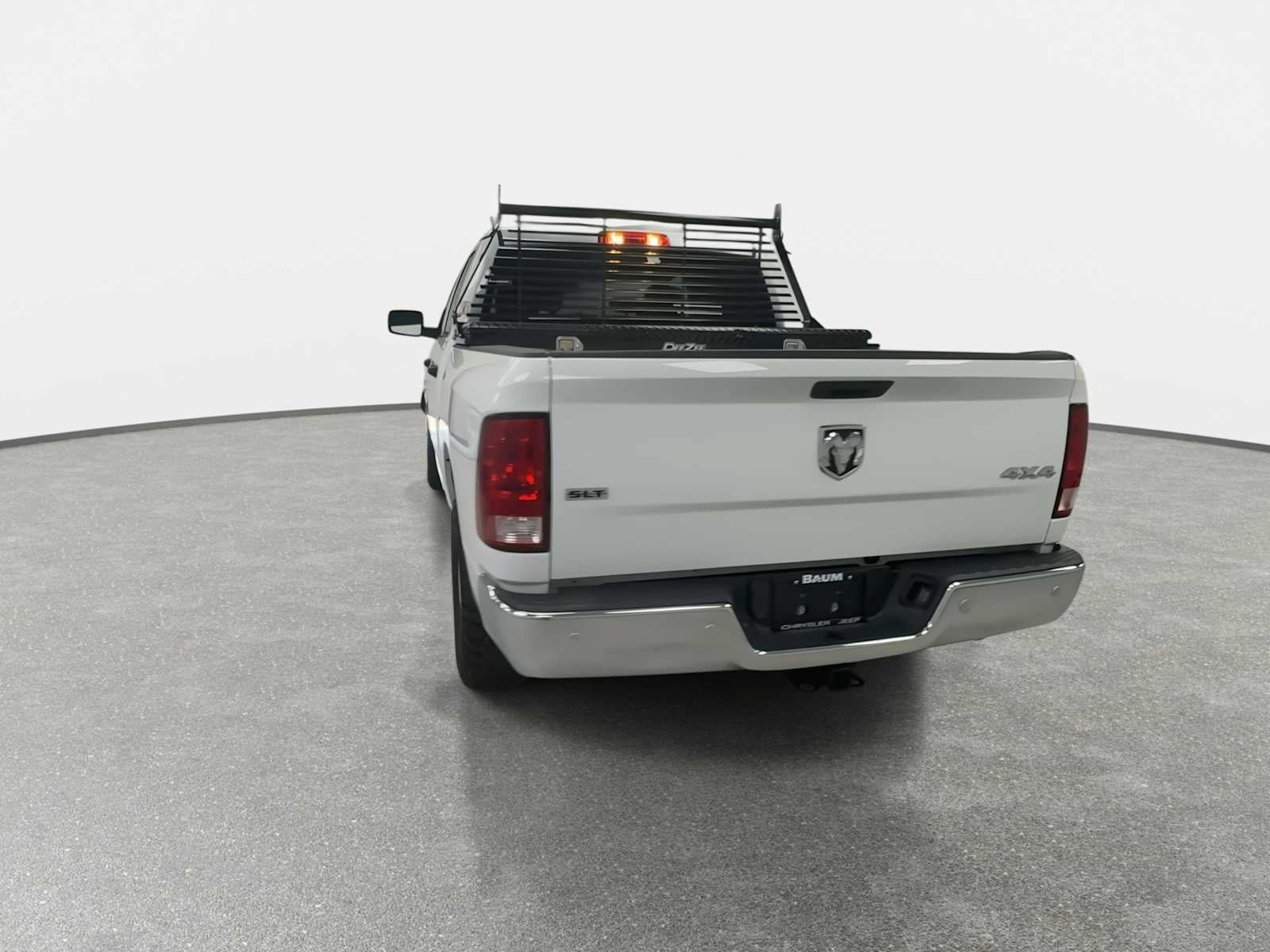 Used 2022 RAM 1500 Classic SLT w/ Electronics Group AWD/4WD image 7