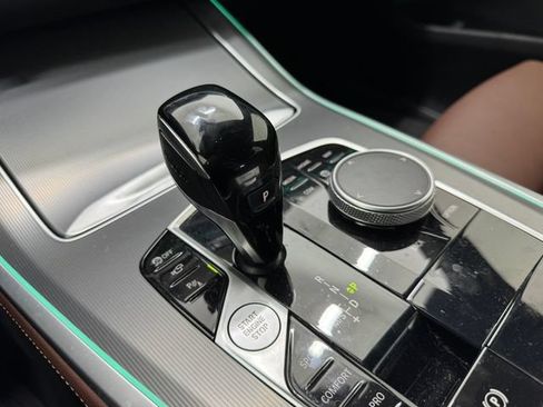 Used 2023 BMW X5 sDrive40i w/ M Sport Package RWD image 28