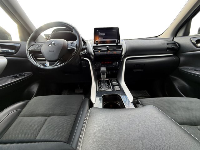 Used 2025 Mitsubishi Eclipse Cross AWD image 15