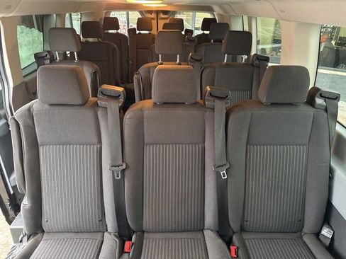 Used 2018 Ford Transit 350 XLT image 13