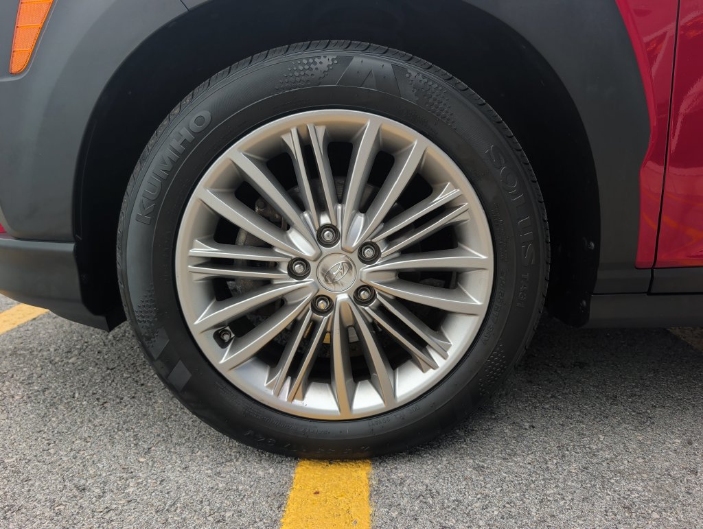 Used 2018 Hyundai Kona SEL FWD image 4
