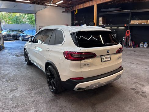 Used 2019 BMW X5 xDrive40i w/ Convenience Package AWD/4WD image 5