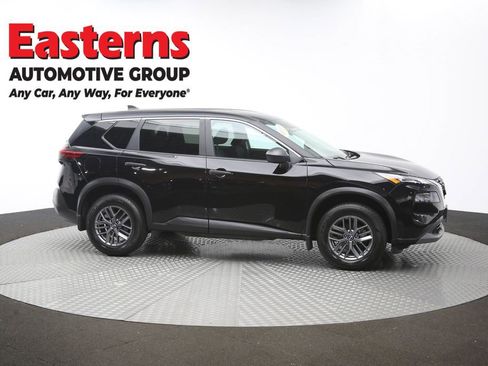 Used 2023 Nissan Rogue S AWD/4WD image 49