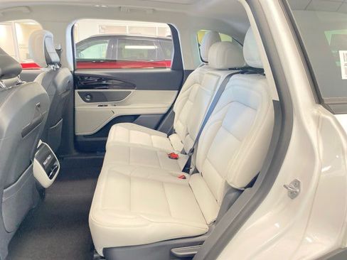 New 2026 Lincoln Nautilus Premier w/ Equipment Group 102A AWD/4WD image 9